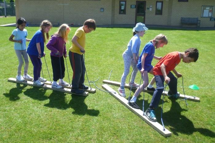 Team building games for scout camps